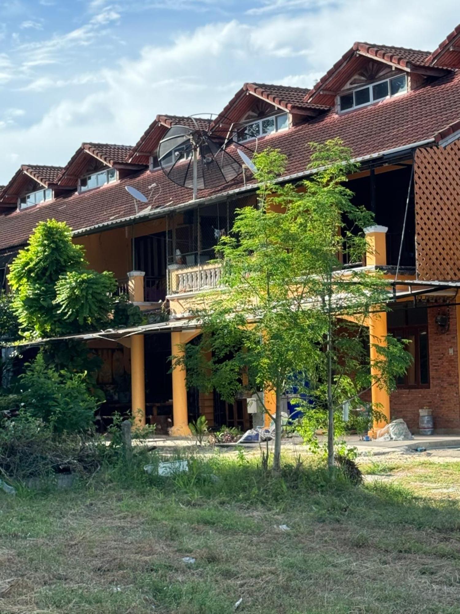 Dikachaya Hostel Bãi biển Chaweng Ngoại thất bức ảnh