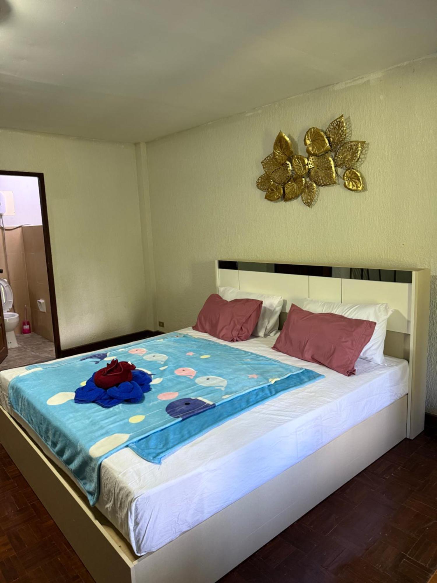 Dikachaya Hostel Bãi biển Chaweng Ngoại thất bức ảnh