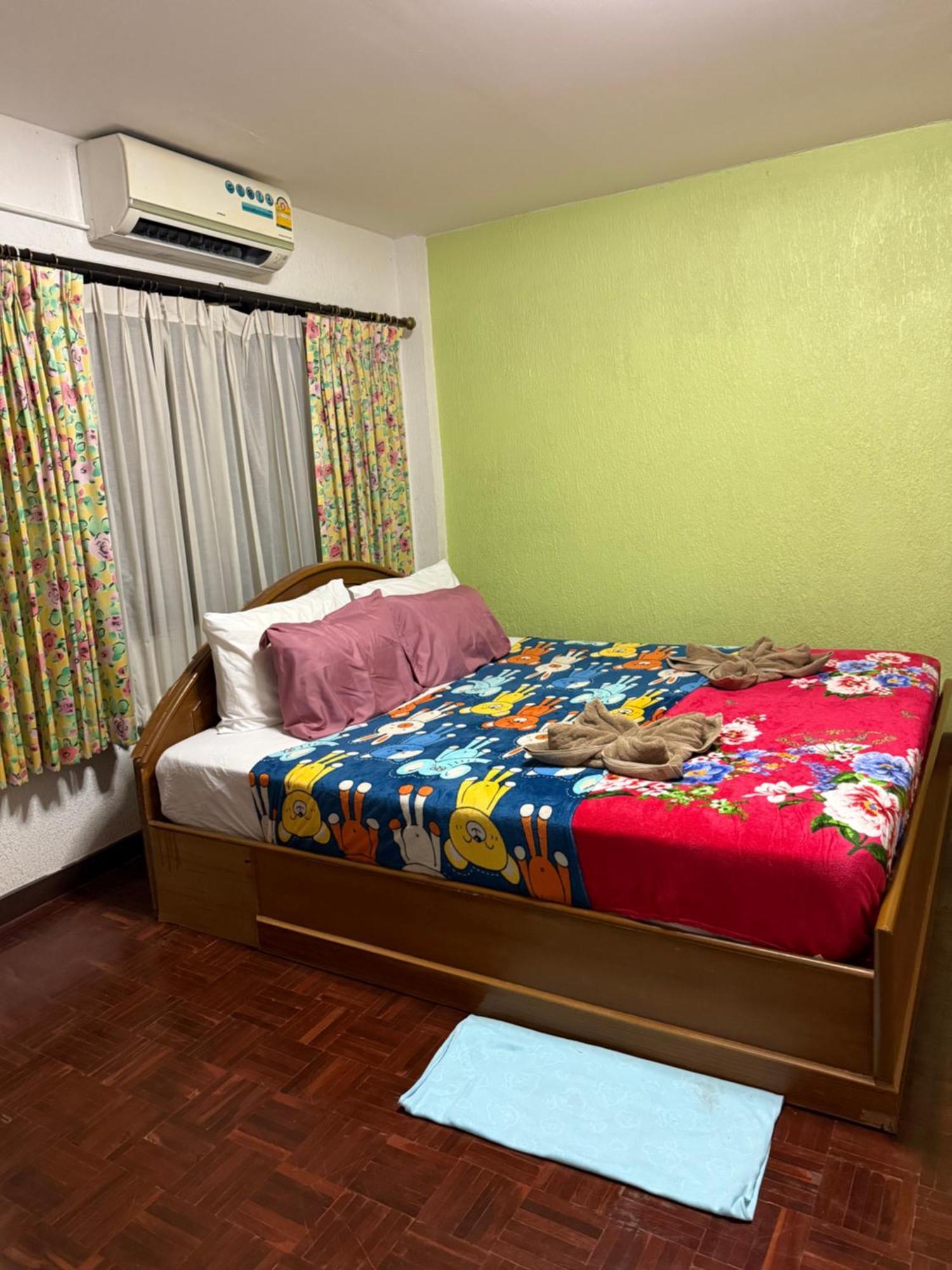 Dikachaya Hostel Bãi biển Chaweng Ngoại thất bức ảnh