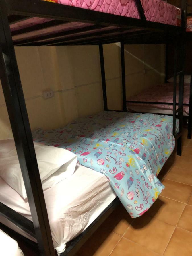 Dikachaya Hostel Bãi biển Chaweng Ngoại thất bức ảnh