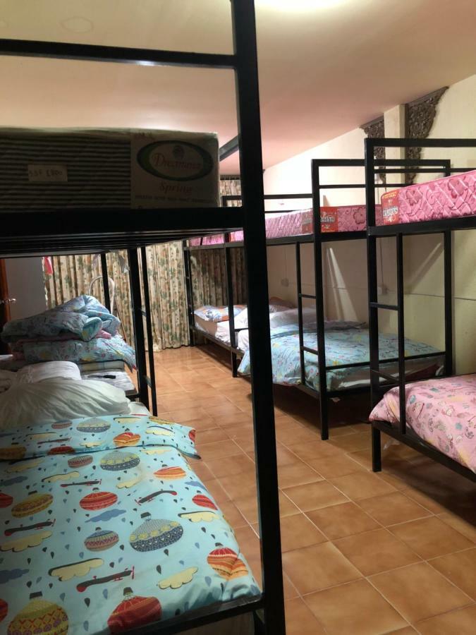 Dikachaya Hostel Bãi biển Chaweng Ngoại thất bức ảnh