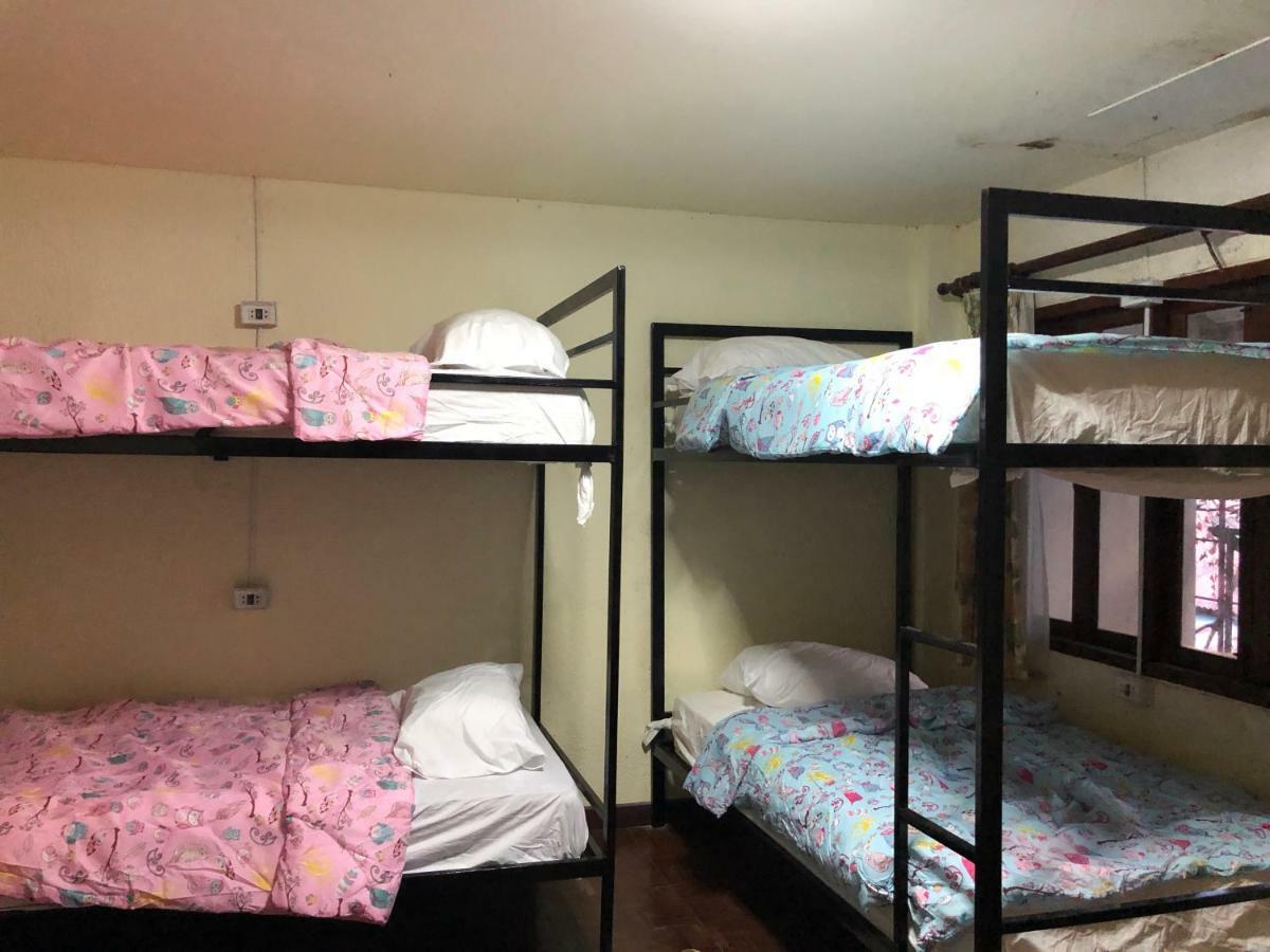 Dikachaya Hostel Bãi biển Chaweng Ngoại thất bức ảnh