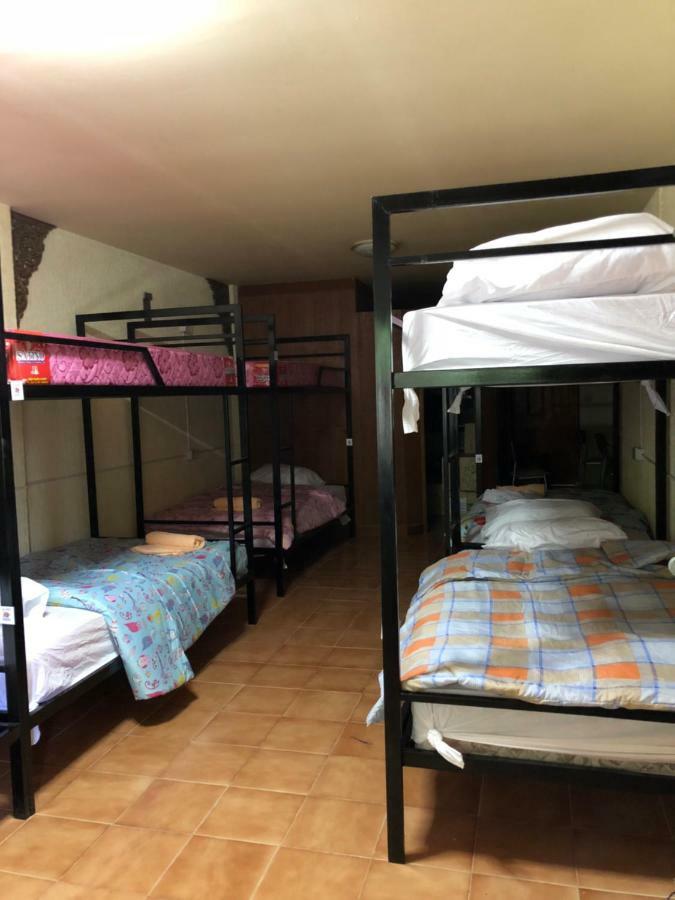 Dikachaya Hostel Bãi biển Chaweng Ngoại thất bức ảnh